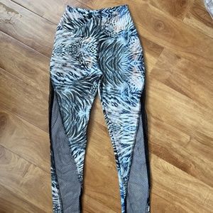 CLS zebra print scrunch leggings